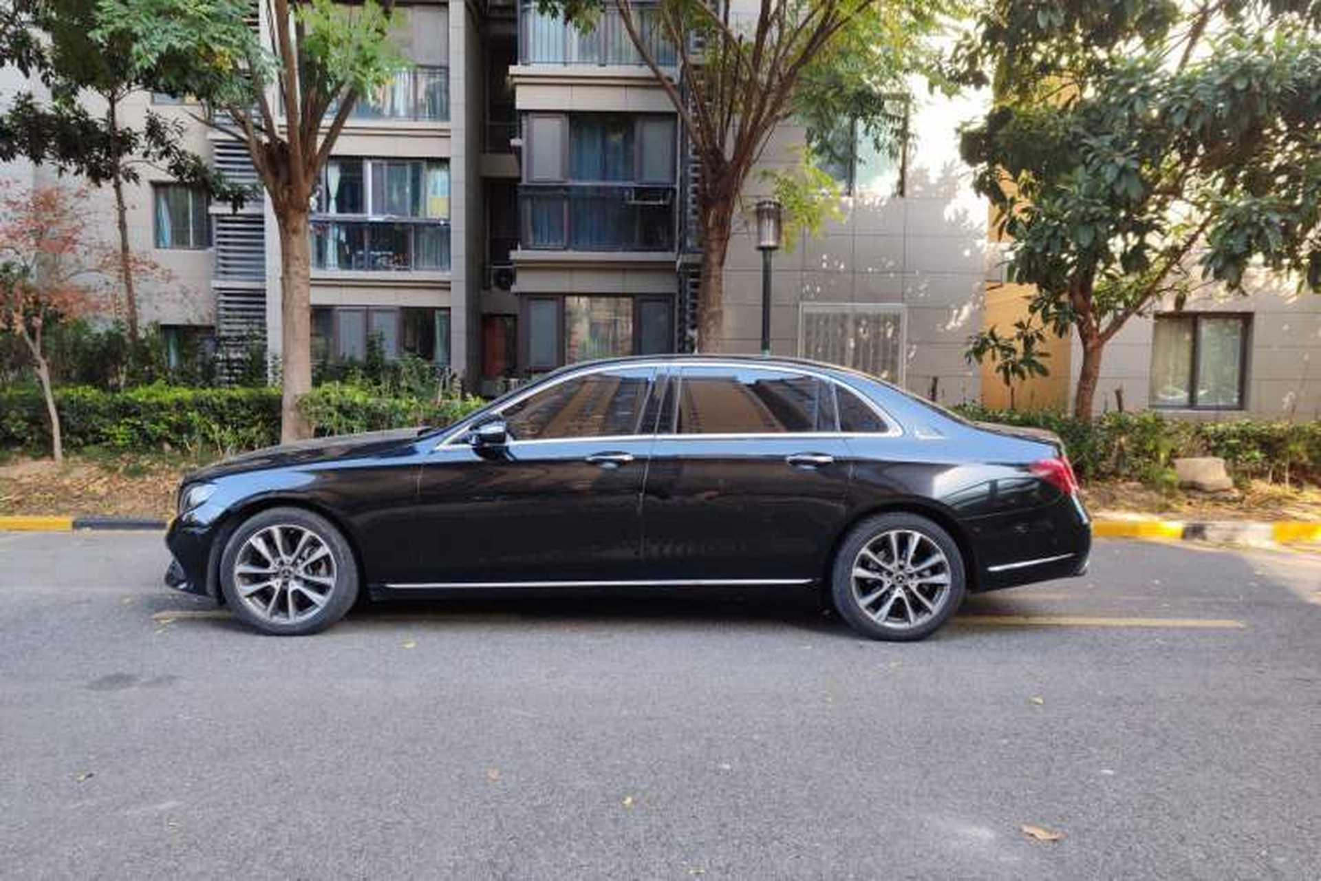 Used Mercedes-Benz E-Class 2018 Facelift E 200 L Exterior 3