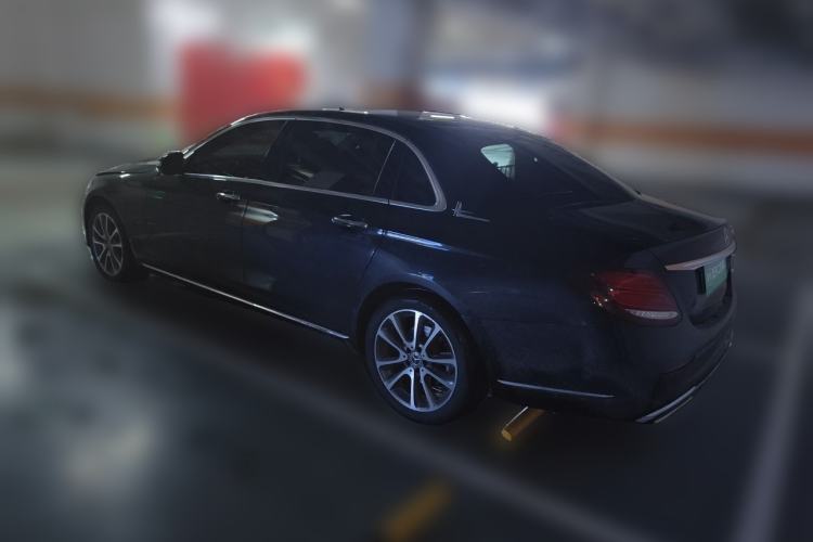 Used Mercedes-Benz E-Class 2018 Facelift E 200 L Exterior 3