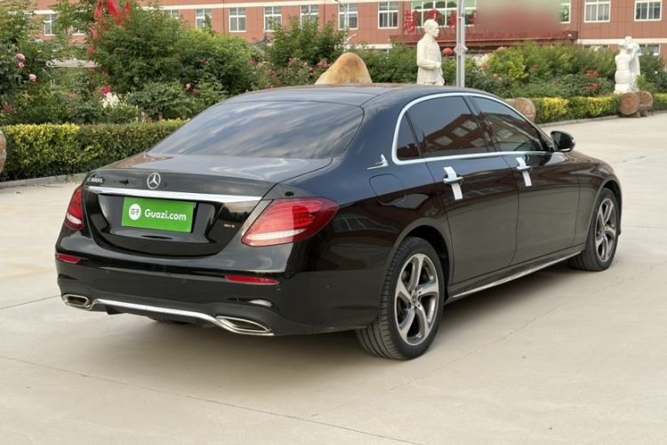 Used Mercedes-Benz E-Class 2018 Restyled E 300 L Sporty and Stylish Edition Exterior 3