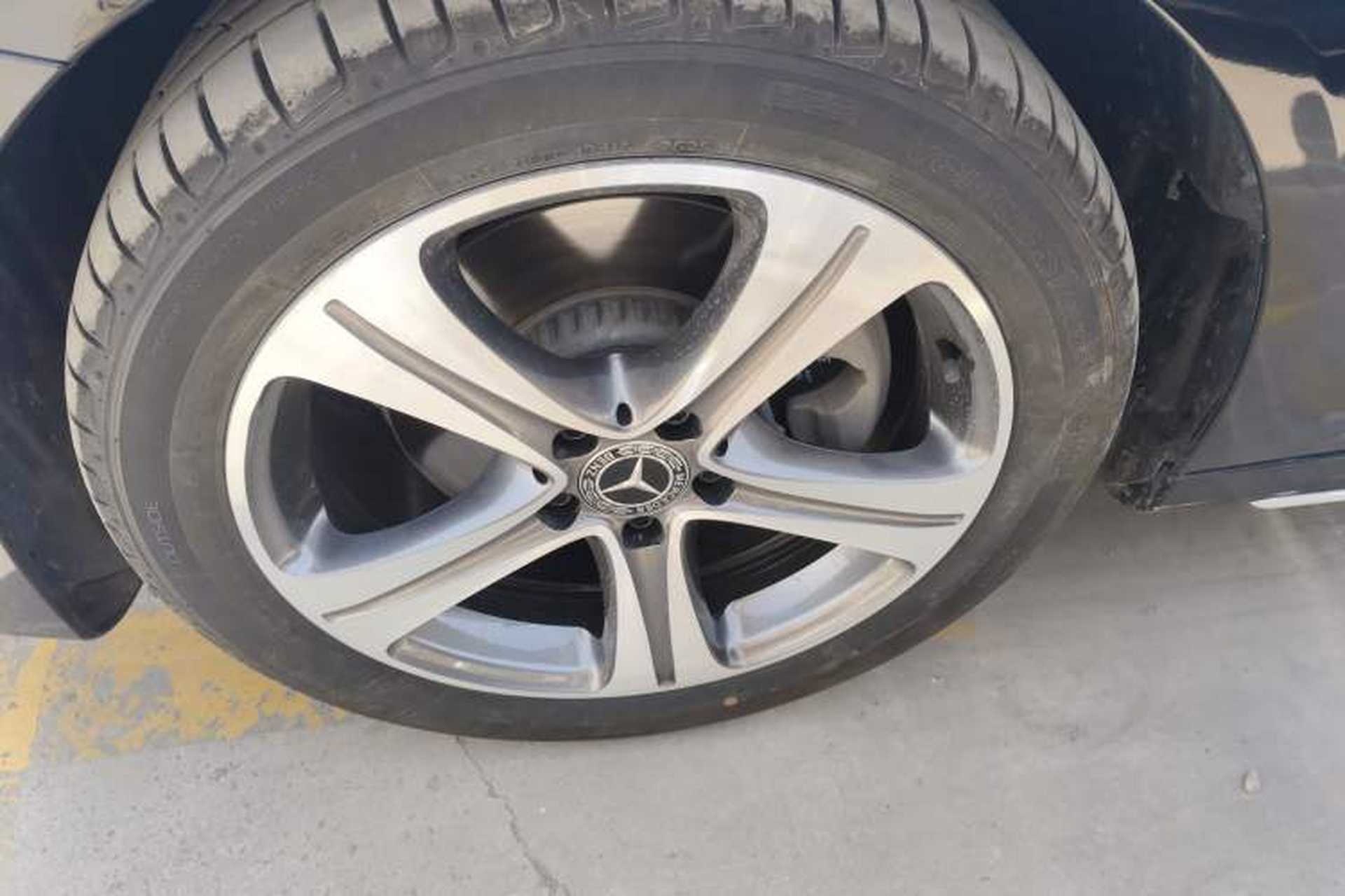 Used Mercedes-Benz E-Class 2018 E 200 L Sport Edition Exterior 4