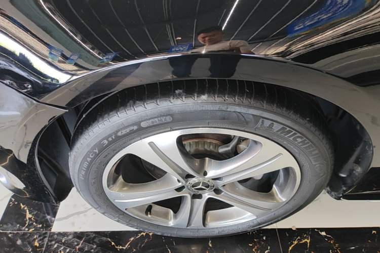 Used Mercedes-Benz E-Class 2018 E 200 L Sport Edition Exterior 4