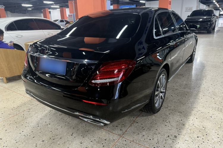 Used Mercedes-Benz E-Class 2018 Facelift E 200 L Exterior 4