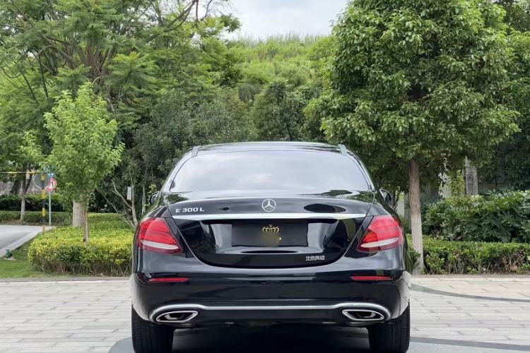 Used Mercedes-Benz E-Class 2018 Facelifted E 300 L Stylish Version Exterior 4