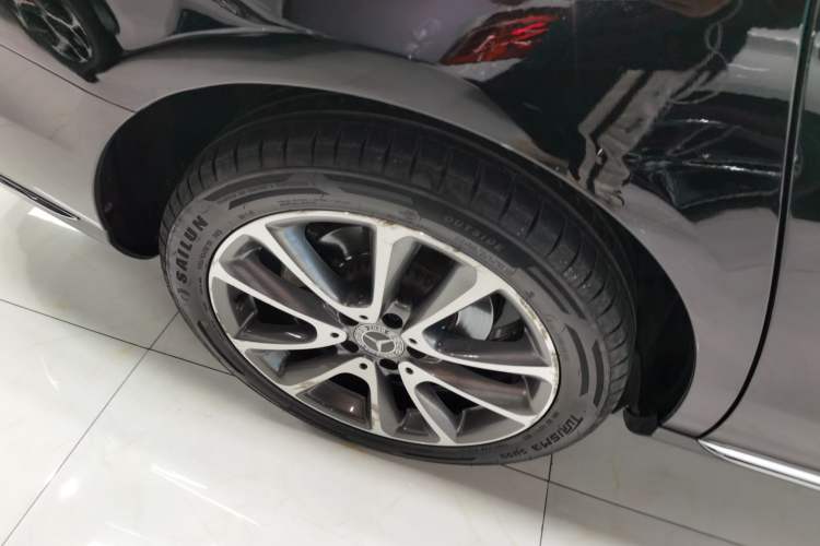 Used Mercedes-Benz E-Class 2018 E 300 L Stylish Model Exterior 4