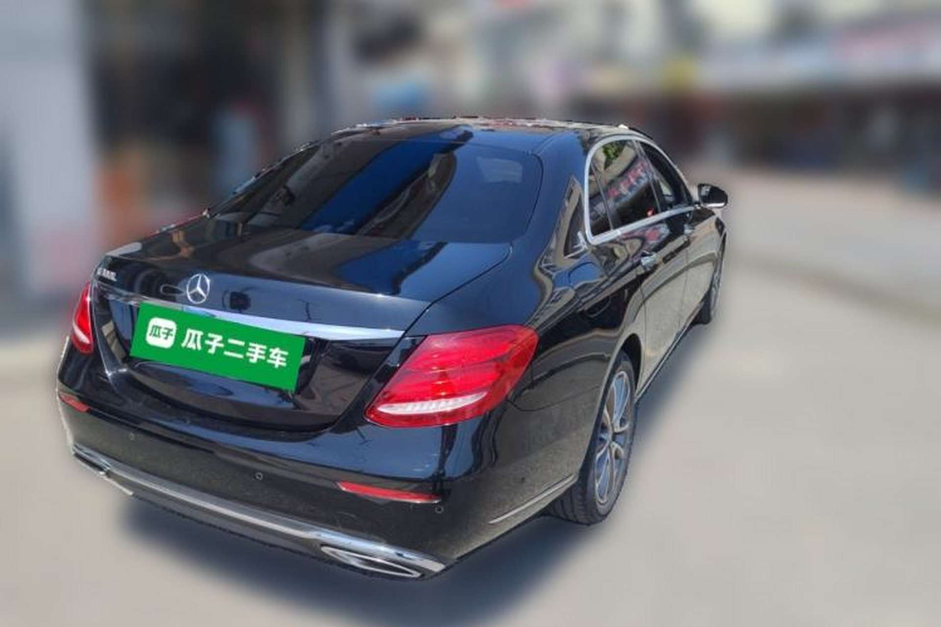 Used Mercedes-Benz E-Class 2018 Facelift E 200 L Exterior 5