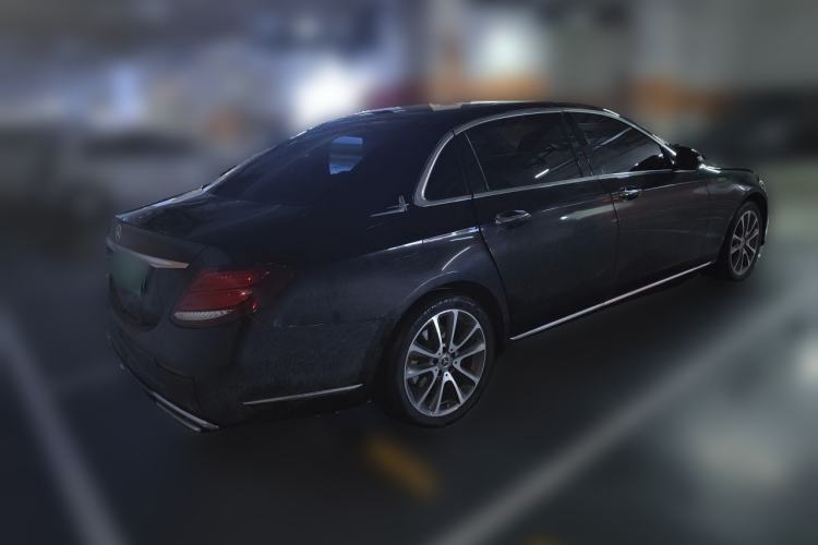 Used Mercedes-Benz E-Class 2018 Facelift E 200 L Exterior 5