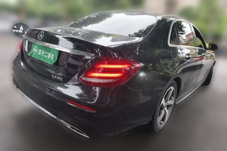 Used Mercedes-Benz E-Class 2018 Restyled E 300 L Sporty and Stylish Edition Exterior 5