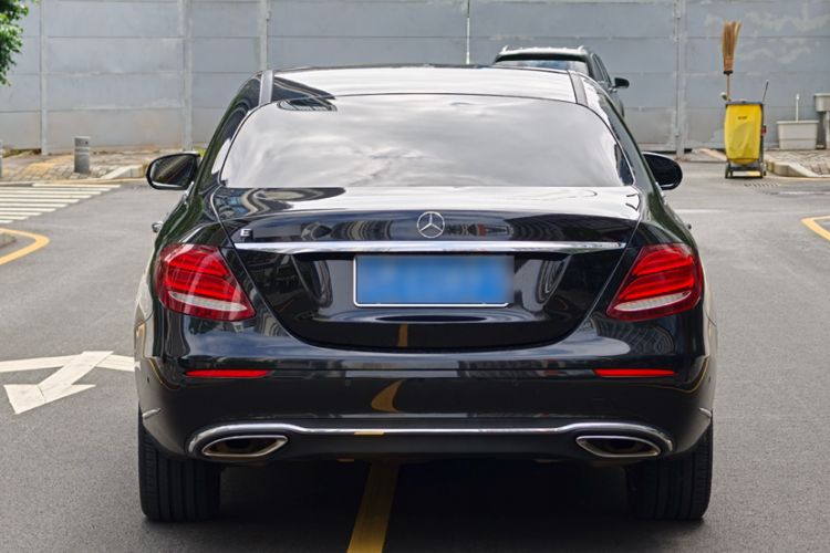 Used Mercedes-Benz E-Class 2018 Facelift E 200 L Exterior 5