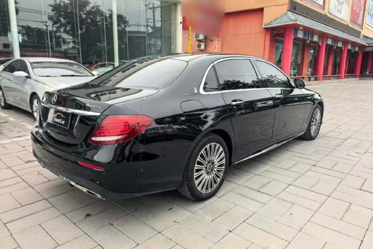 Used Mercedes-Benz E-Class 2018 E 200 L Sport 4MATIC Exterior 6