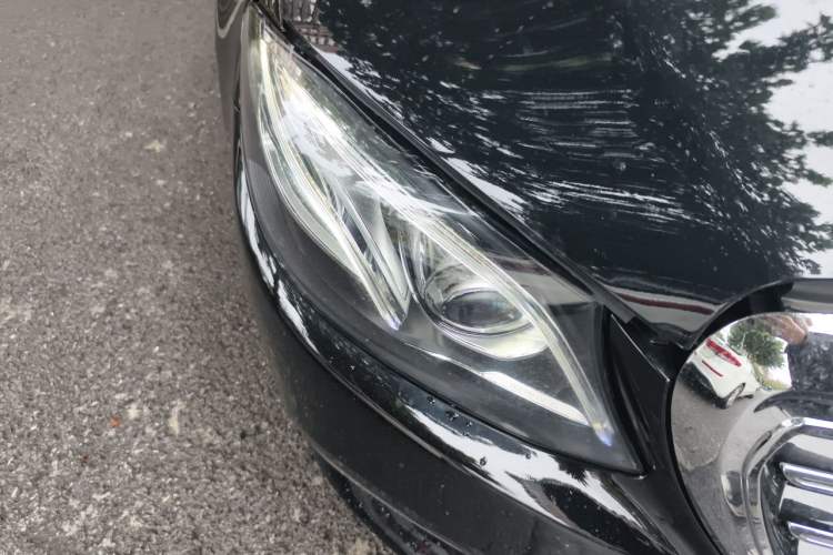 Used Mercedes-Benz E-Class 2018 Restyled E 300 L Sporty and Stylish Edition Exterior 6
