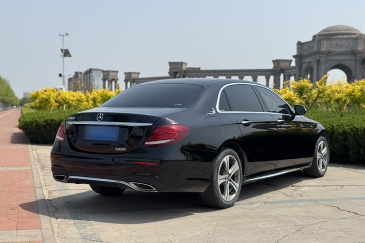 Used Mercedes-Benz E-Class 2018 Facelift E 200 L Sport Edition Exterior 6