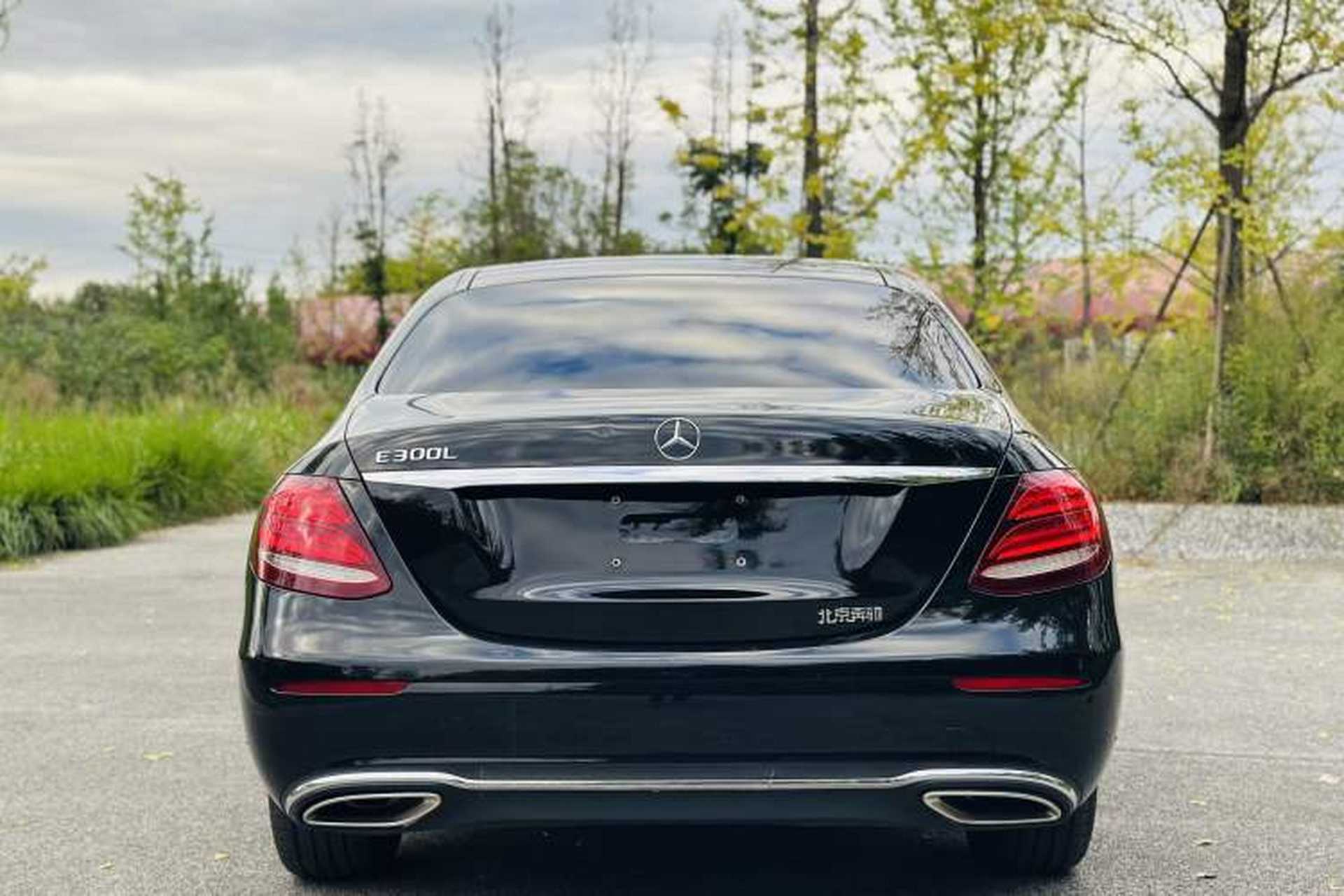 Used Mercedes-Benz E-Class 2018 Facelift E 300 L Luxury Edition Exterior 8