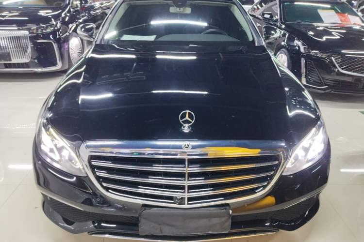Used Mercedes-Benz E-Class 2018 Facelifted E 300 L Stylish Version Front