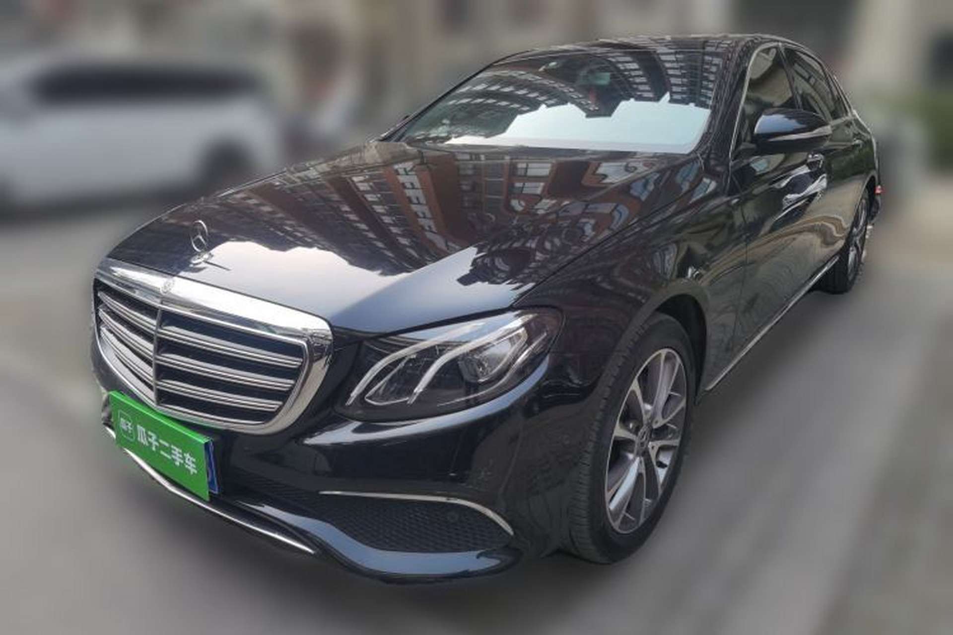 Used Mercedes-Benz E-Class 2018 E 200 L Front Left 45 Deg