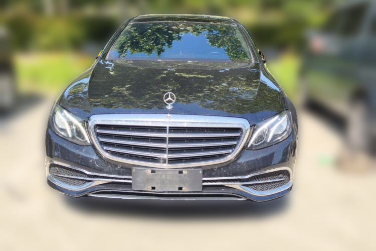 Used Mercedes-Benz E-Class 2018 Facelift E 300 L Luxury Edition Front