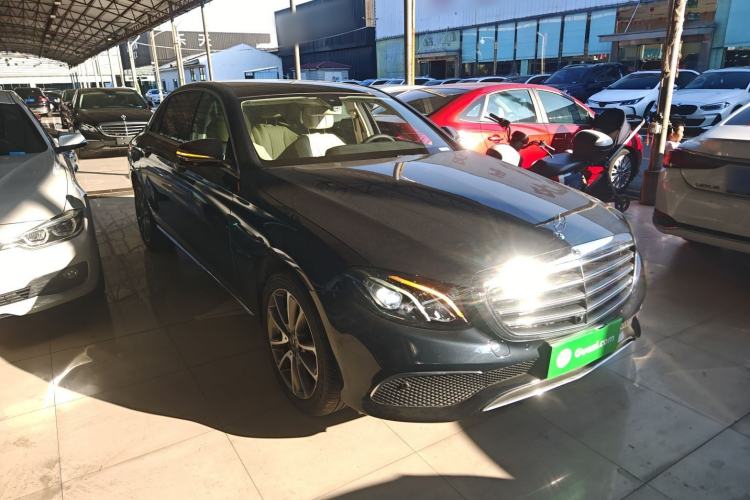 Used Mercedes-Benz E-Class 2018 Facelifted E 300 L Stylish Version Front Right 45 Deg