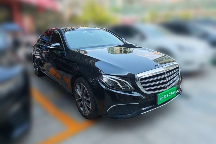 Used Mercedes-Benz E-Class 2018 Facelift E 300 L Luxury Edition Front Right 45 Deg
