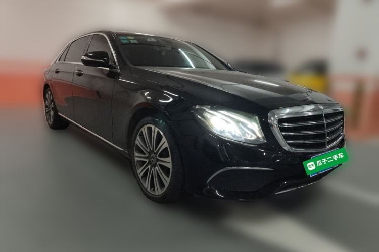 Used Mercedes-Benz E-Class 2018 E 200 L Front Right 45 Deg