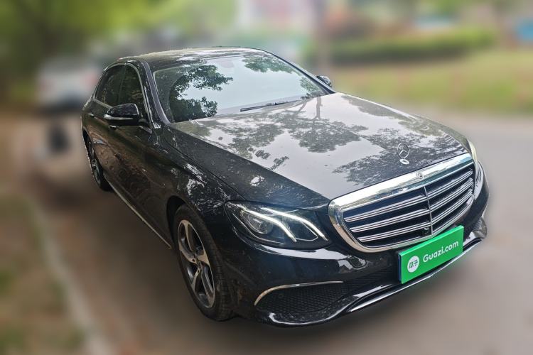 Used Mercedes-Benz E-Class 2018 Restyled E 300 L Sport Luxury Edition Front Right 45 Deg