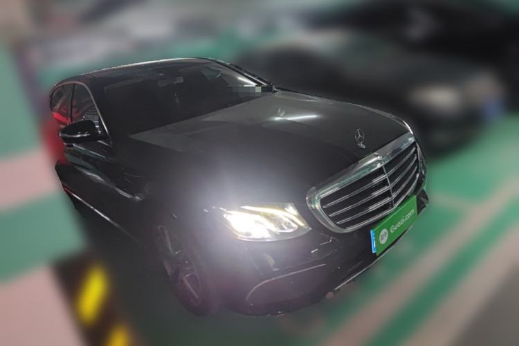Used Mercedes-Benz E-Class 2018 Facelift E 300 L Luxury Edition Front Right 45 Deg
