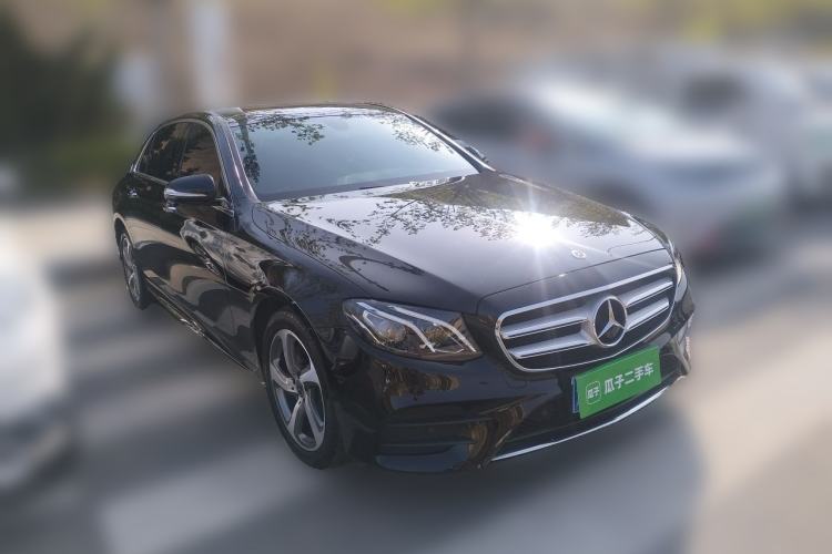 Used Mercedes-Benz E-Class 2018 Facelift E 200 L Sport 4MATIC Front Right 45 Deg