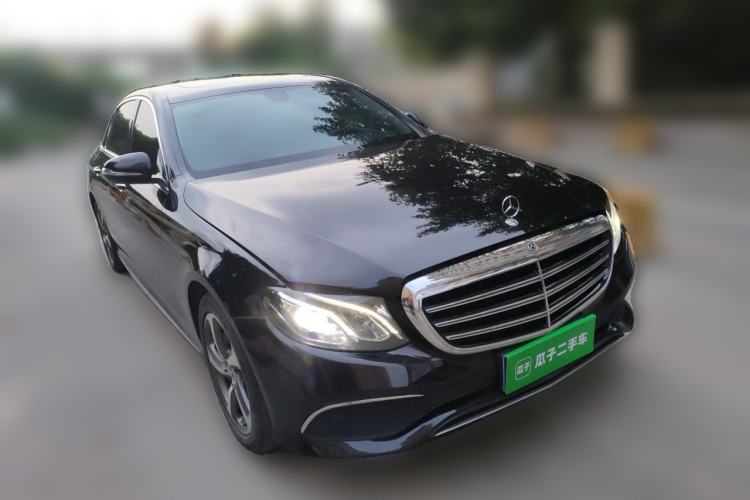 Used Mercedes-Benz E-Class 2018 Facelift E 200 L Sport 4MATIC Front Right 45 Deg