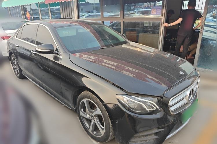 Used Mercedes-Benz E-Class 2018 E 300 L Sporty and Stylish Model Front Right 45 Deg