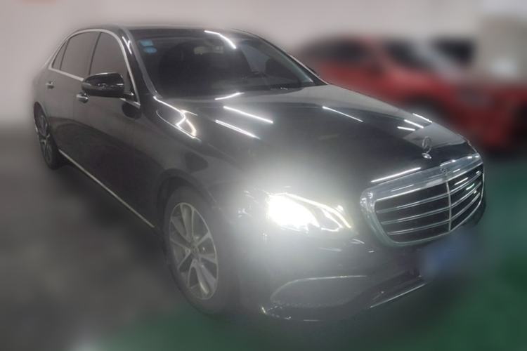 Used Mercedes-Benz E-Class 2018 Facelift E 200 L Front Right 45 Deg