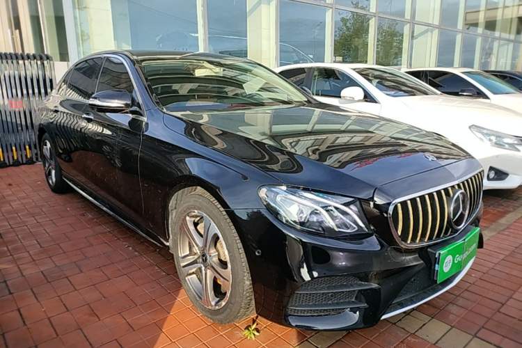 Used Mercedes-Benz E-Class 2018 Facelift E 200 L Sport Edition Front Right 45 Deg