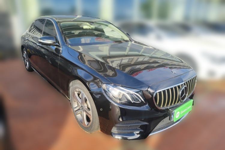 Used Mercedes-Benz E-Class 2018 Facelift E 200 L Sport Edition Front Right 45 Deg