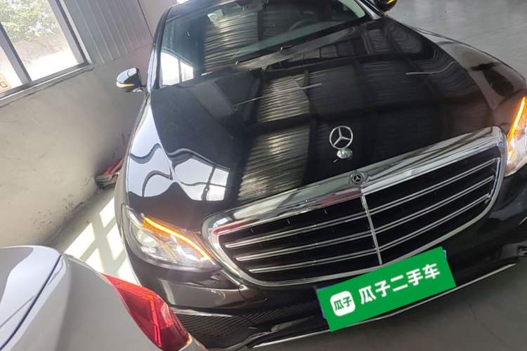 Used Mercedes-Benz E-Class 2018 E 200 L Sport Edition Front Right 45 Deg