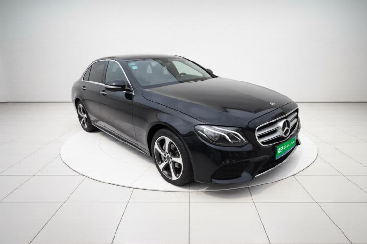 Used Mercedes-Benz E-Class 2018 Restyled E 300 L Sport Luxury Edition Front Right 45 Deg
