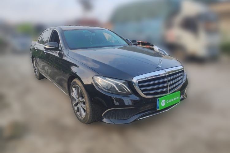 Used Mercedes-Benz E-Class 2018 Facelifted E 300 L Stylish Version Front Right 45 Deg