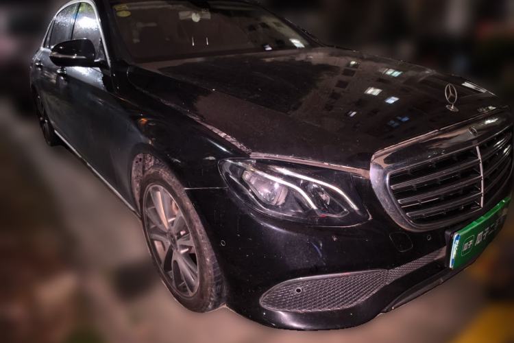 Used Mercedes-Benz E-Class 2018 Facelift E 200 L Front Right 45 Deg