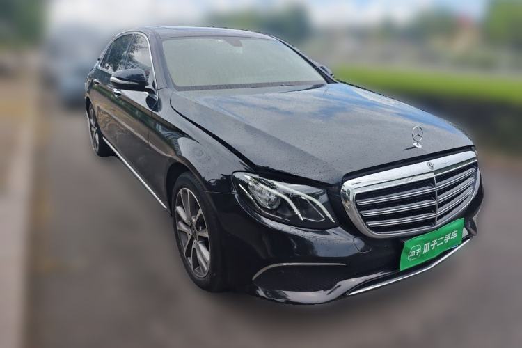 Used Mercedes-Benz E-Class 2018 Facelift E 200 L Front Right 45 Deg