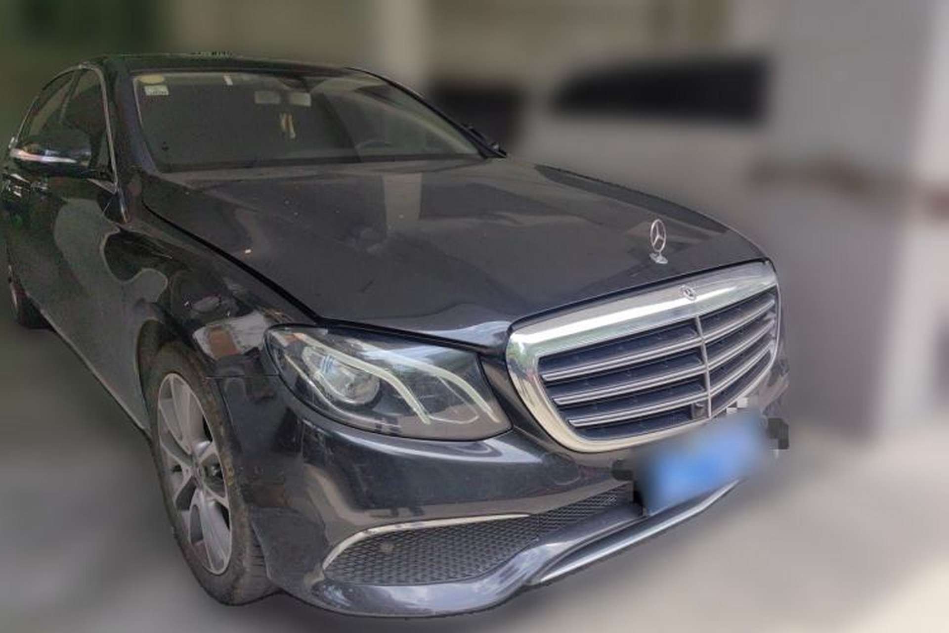 Used Mercedes-Benz E-Class 2018 E 300 L Luxury Model Front Right 45 Deg