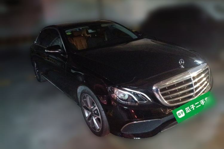 Used Mercedes-Benz E-Class 2018 E 300 L Luxury Model Front Right 45 Deg