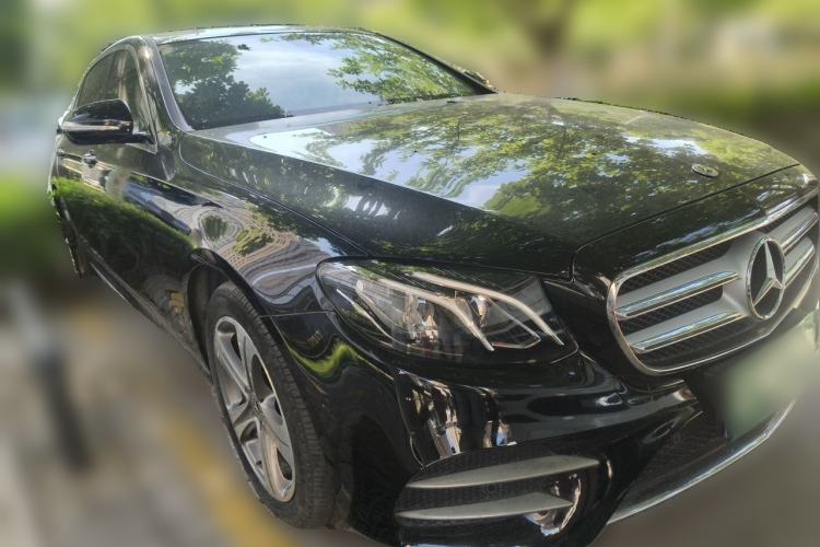 Used Mercedes-Benz E-Class 2018 Facelift E 200 L Sport Edition Front Right 45 Deg