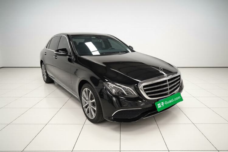 Used Mercedes-Benz E-Class 2018 Facelift E 300 L Luxury Edition Front Right 45 Deg