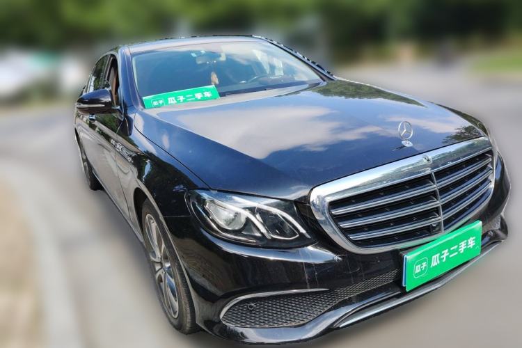 Used Mercedes-Benz E-Class 2018 Facelift E 300 L Luxury Edition Front Right 45 Deg