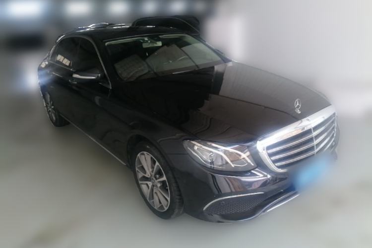 Used Mercedes-Benz E-Class 2018 Facelift E 200 L Front Right 45 Deg