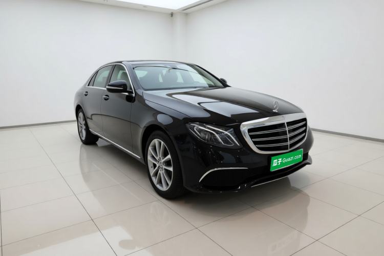 Used Mercedes-Benz E-Class 2018 Facelifted E 300 L Stylish Version Front Right 45 Deg