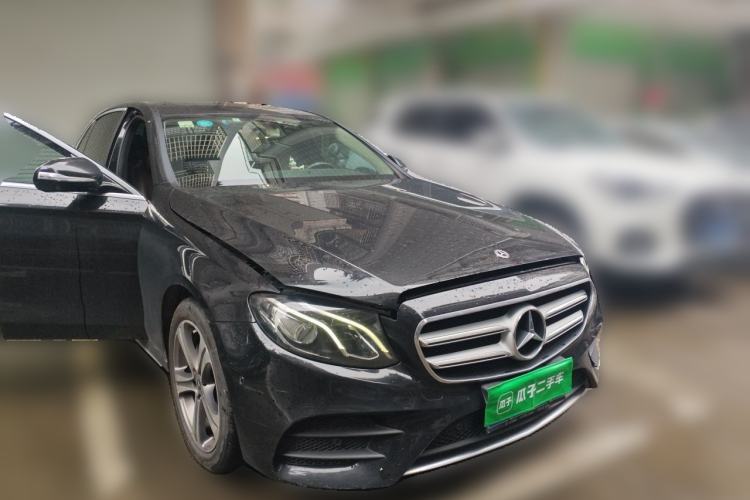 Used Mercedes-Benz E-Class 2018 Facelift E 200 L Sport Edition Front Right 45 Deg