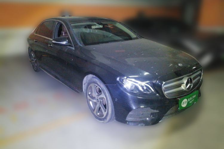 Used Mercedes-Benz E-Class 2018 E 300 L Luxury Model Front Right 45 Deg