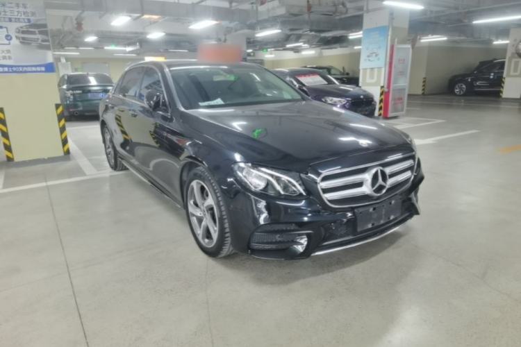 Used Mercedes-Benz E-Class 2018 Facelift E 200 L Sport 4MATIC Front Right 45 Deg