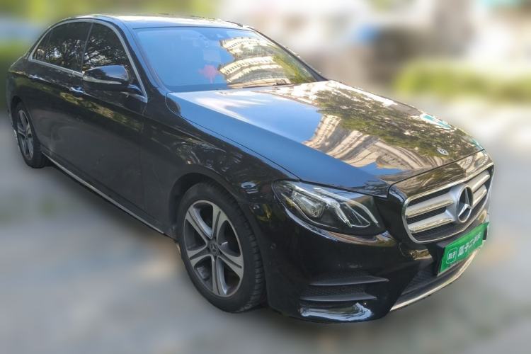 Used Mercedes-Benz E-Class 2018 E 200 L Sport Edition Front Right 45 Deg