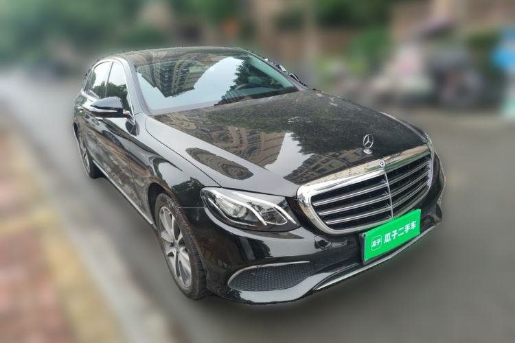 Used Mercedes-Benz E-Class 2018 E 200 L Front Right 45 Deg