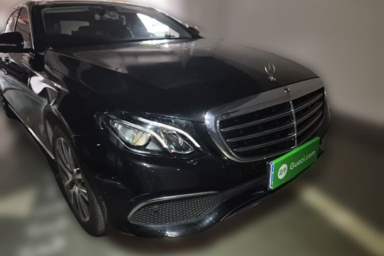 Used Mercedes-Benz E-Class 2018 Facelift E 300 L Luxury Edition Front Right 45 Deg