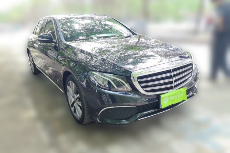 Used Mercedes-Benz E-Class 2018 Facelift E 200 L 4MATIC Front Right 45 Deg