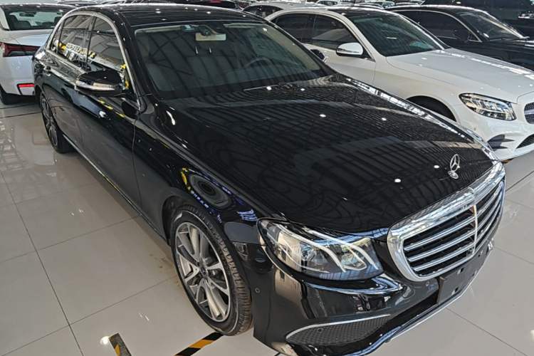Used Mercedes-Benz E-Class 2018 Facelift E 300 L Luxury Edition Front Right 45 Deg